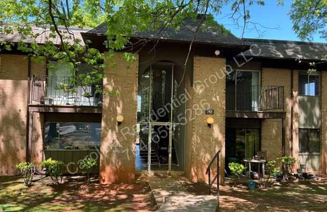 Photo of 342 Orchard Trace Lane