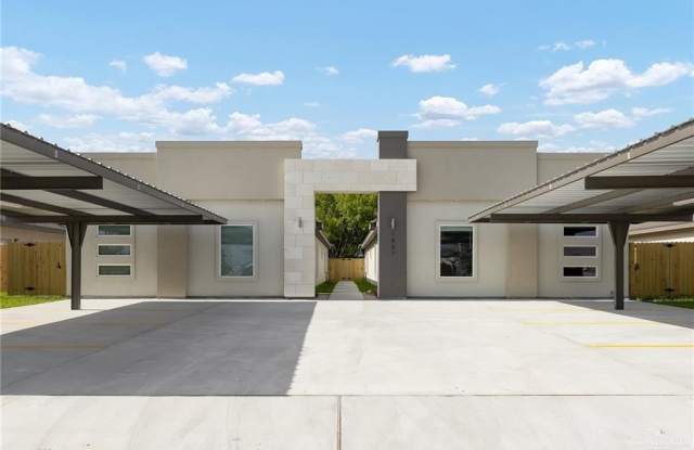 1907 W Violet Drive