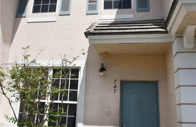 745 NW 42nd Ave