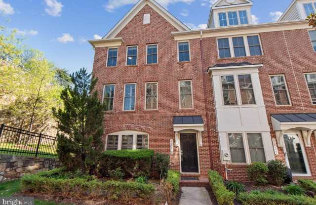 3439 S KEMPER ROAD - 3439 South Kemper Road, Arlington, VA 22206