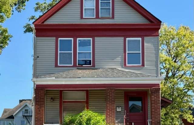 Photo of Xavier  UC Students - 2026-2027 School Year - Spacious House with Backyard and Deck!