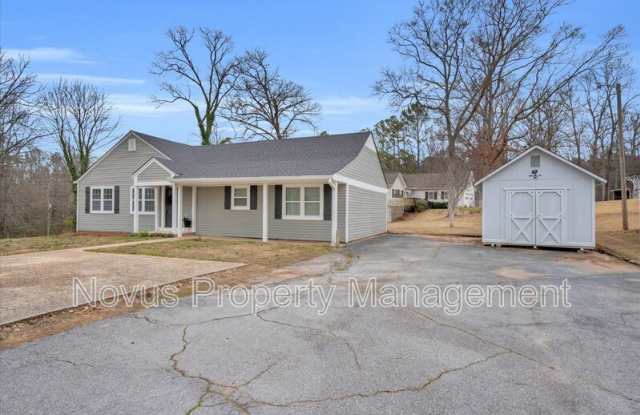 713 N Lakeshore Drive