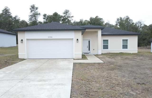 13745 SW 43RD CIRCLE