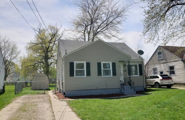 3146 Eastlawn Street - 3146 Eastlawn St, Lorain, OH 44052