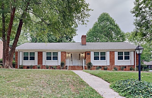 3108 Northampton Dr - 3108 Northampton Drive, Greensboro, NC 27408