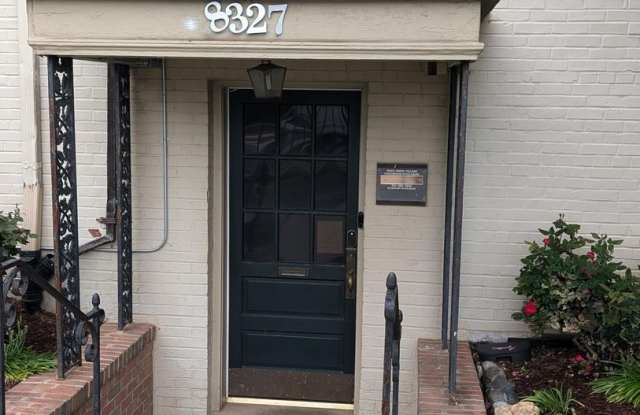 Rock Creek Village Condominium