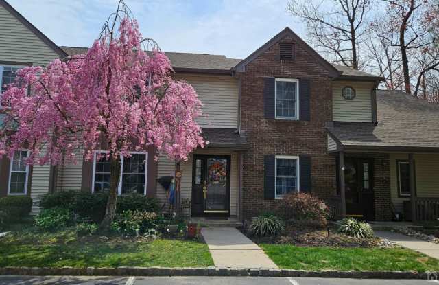 1514 Mahogany Court