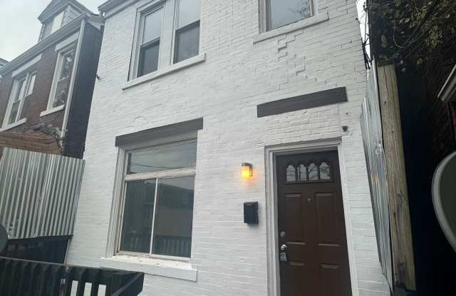 Photo of 5415 2nd Avenue