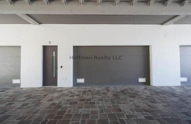 4910 West McElroy Avenue