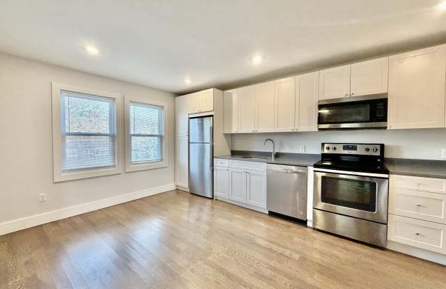 Photo of 512 6th Avenue unit: 2