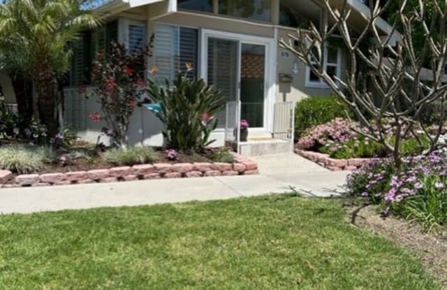 619 Avenida Sevilla - 619 Avenida Sevilla, Laguna Woods, CA 92637