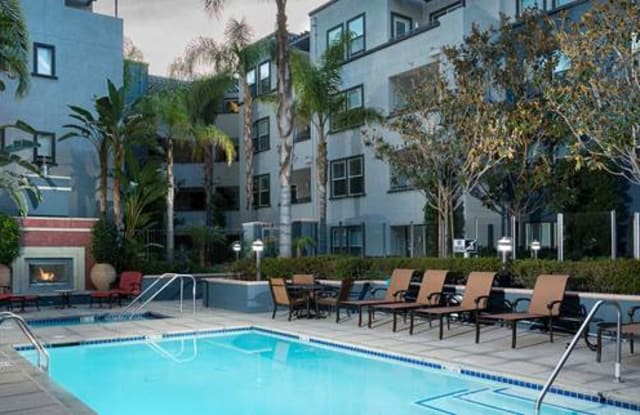 Avalon Encino Los Angeles Ca Apartments For Rent