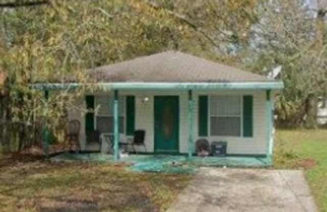 1979 Yulee Street