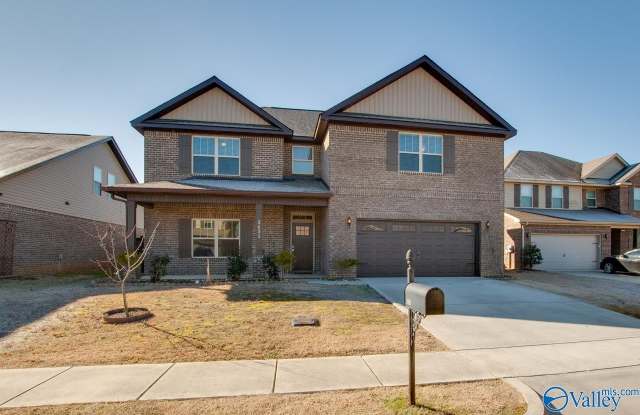 2431 Hobbstone Circle
