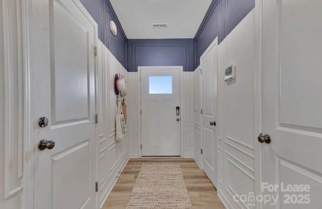 747 Lock Haven Drive NW