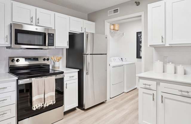 Polo Club Apartments