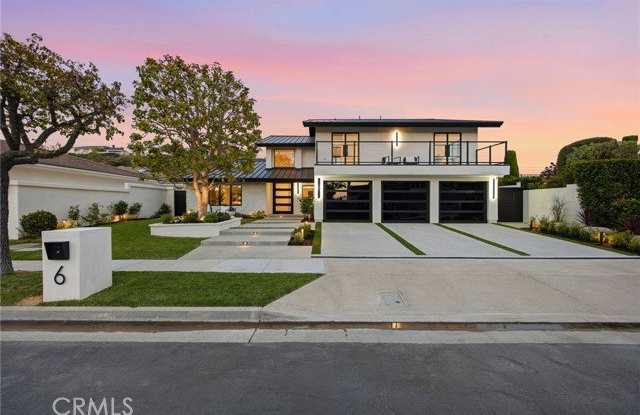 6 Monterey Circle