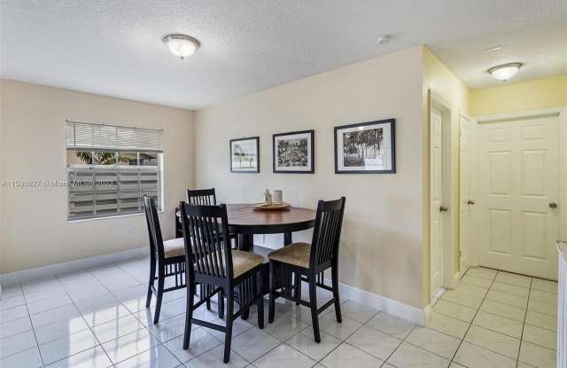 14502 SW 142nd Court Cir S