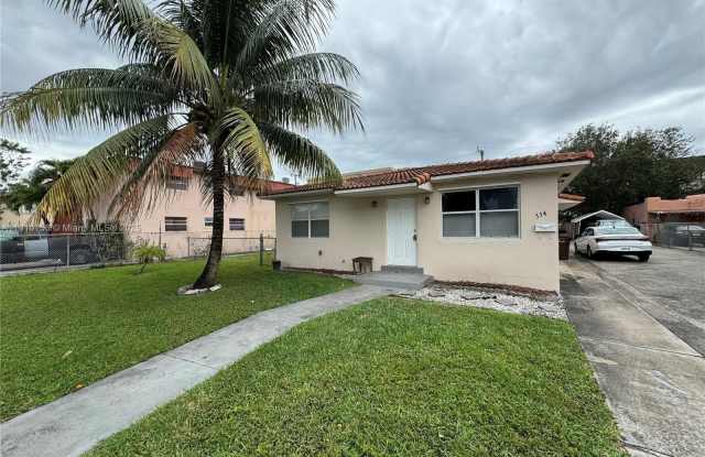 Photo of 334 E 2nd St