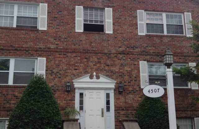 Spacious One Bedroom/One Bathroom Apartment in Montpelier Village with Panoramic Balcony Views will be Available April 10th! GAS, ELECTRIC  WATER ARE INCLUDED!