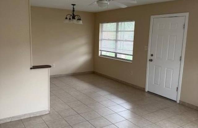 1525 Rosedale Street