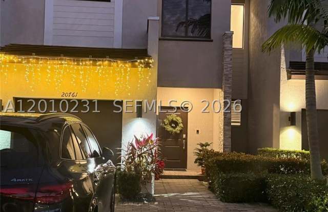 20761 NE 2nd Ct