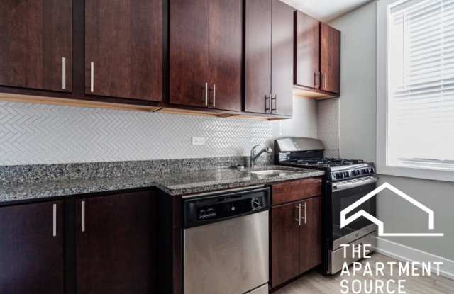 703 West Brompton Ave.