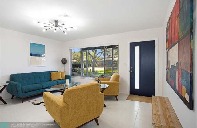 409 NW 27th St