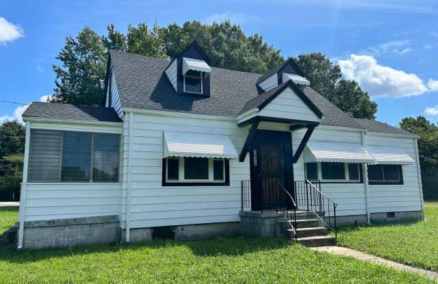 Renovated 3 Bedroom 2 Bath Home in Highland Springs Available Now!