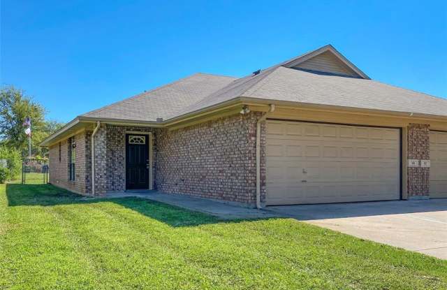 105 Honey Bee Drive