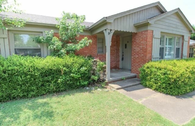 2644 E. 20th St. - 2644 East 20th Street, Tulsa, OK 74114