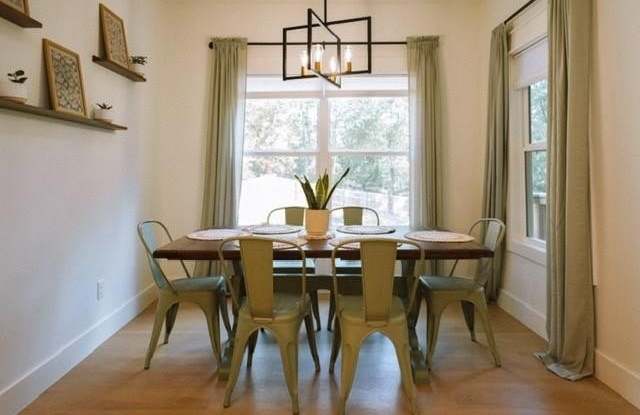 Photo of 3 Yardley  CIR