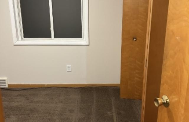 1422 East 264th Street - 4