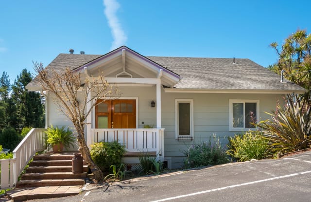 Photo of 15 Crescent Road