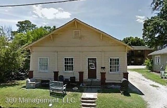 135 Toomer St - 135 Toomer Street, Auburn, AL 36832