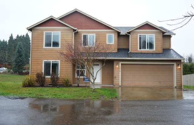 Photo of Spacious Central Vancouver 2 Story Home for Lease - 4316 NE 58th Cir