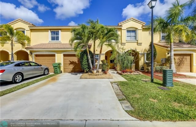 16821 SW 1st Mnr - 16821 Southwest 1st Manor, Pembroke Pines, FL 33027