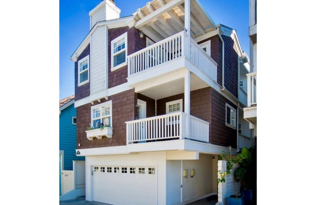 324 2nd Place - 324 2nd Place, Manhattan Beach, CA 90266