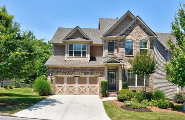 1500 Roswell Manor Circle