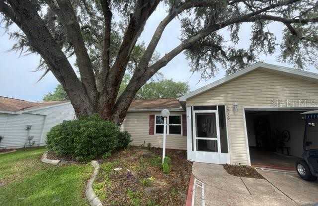 1536 E SCHWARTZ BOULEVARD