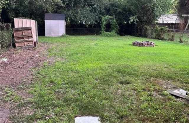 3611 Victoria Boulevard