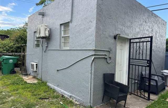 Photo of 1234 NW 52nd St