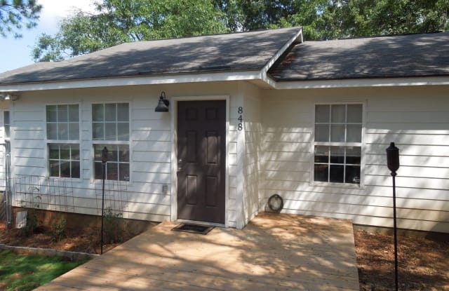 848 N. Donahue - 848 N Donahue Dr, Auburn, AL 36832