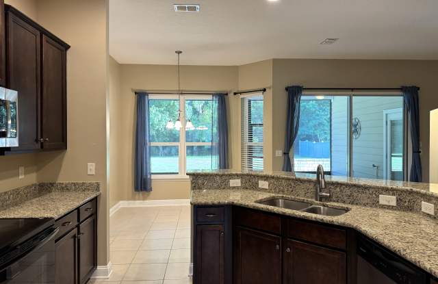 79717 Plummer's Creek Drive