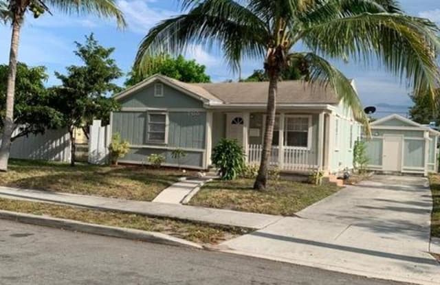 700 47th Street - 700 47th Street, West Palm Beach, FL 33407