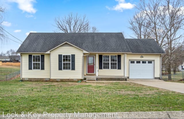 125 Gleaves Lane - 125 Gleaves Lane, Oak Grove, KY 42262