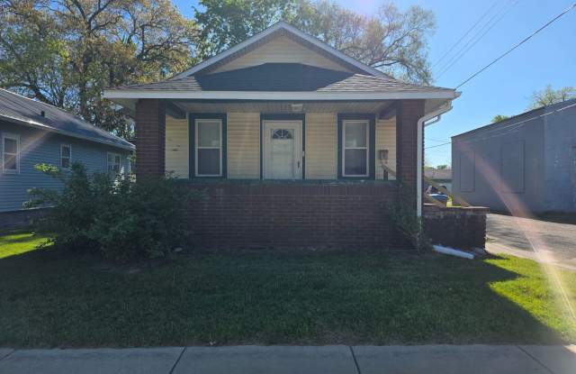 2-Bedroom, 1-Bathroom Home with Basement – $1,295/Month