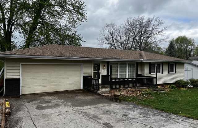 616 N Morse