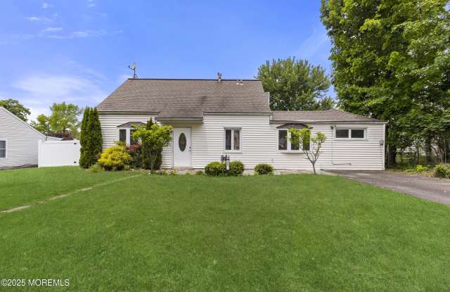 Photo of 297 Highland Avenue