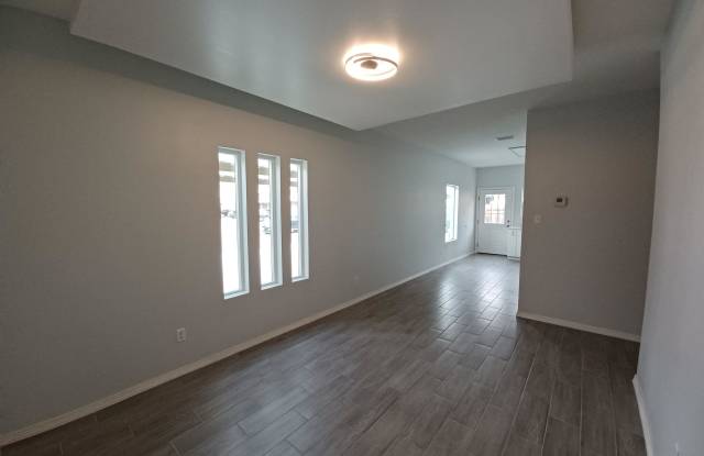 1318 West Harrison Avenue - 3